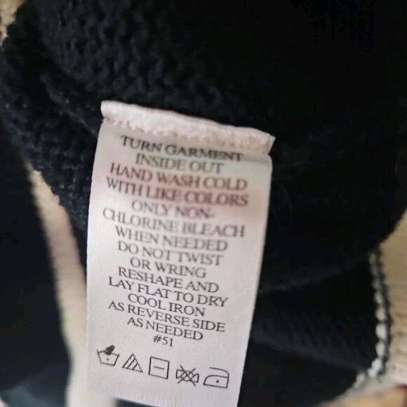 Designers Original Women's Lg Christmas Vest black multicolored  santa snowman - Picture 9 of 11